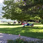 Weg Haus Kmb Seeappartement Am Ossiacher See, Hallenbad, Skiarena Gerlitzen Tschoran